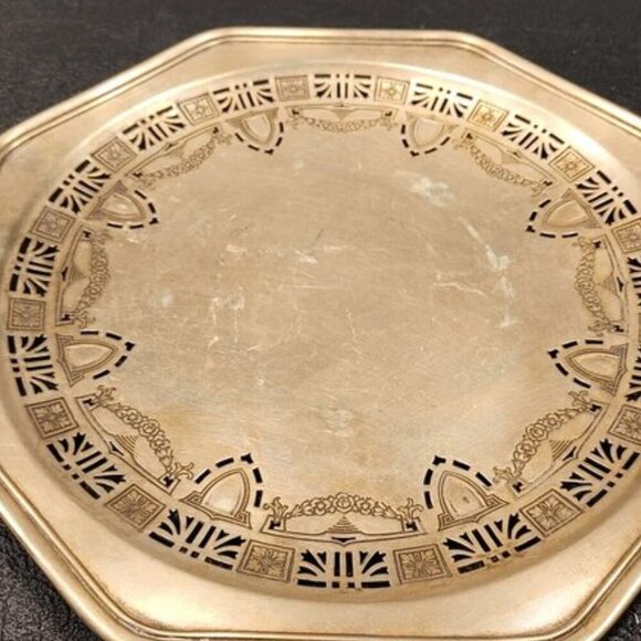 Vintage VBC NS 2388 Silverplate Dish Tray with Cutout Patterns - Picture 5 of 6